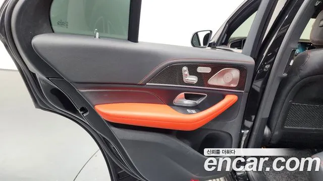 Mercedes-Benz GLE-Class 2021 — фото 15