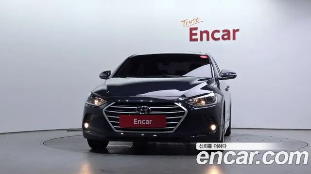 Hyundai AVANTE 2016 — фото 3