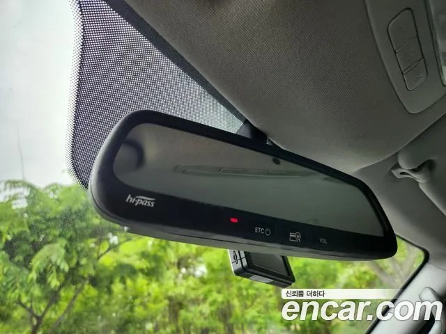 Hyundai Starex 2018 — фото 3