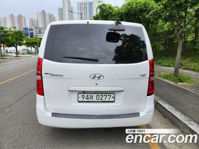 Hyundai Starex 2018 — фото 15