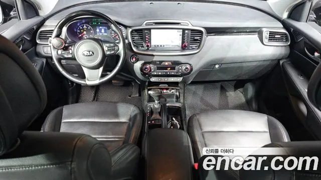 Kia Sorento 2015 — фото 10