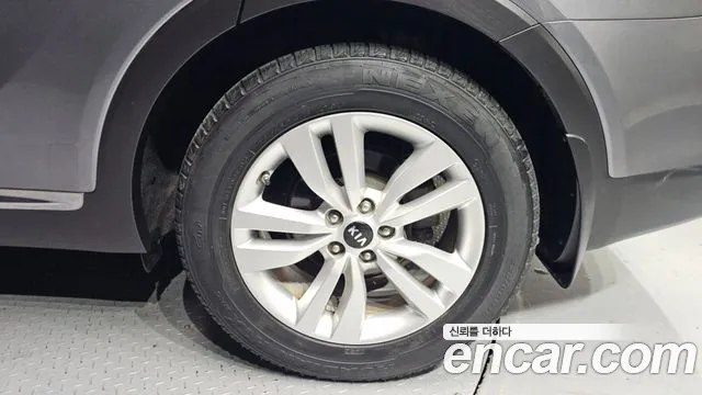 Kia Sorento 2015 — фото 7