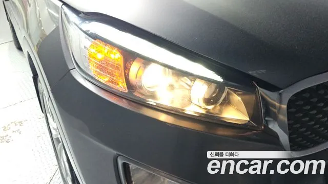 Kia Sorento 2015 — фото 8