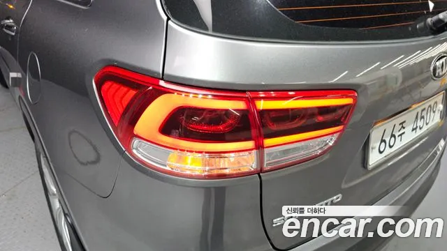 Kia Sorento 2015 — фото 9