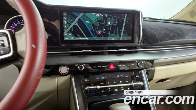Kia Canival 2021 — фото 13