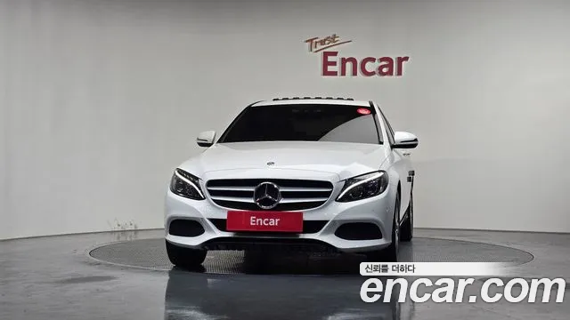 Mercedes-Benz C-Class 2018 — фото 3