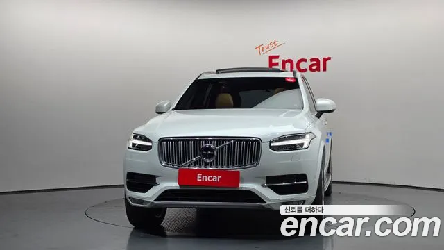 Volvo XC90 2017 — фото 3