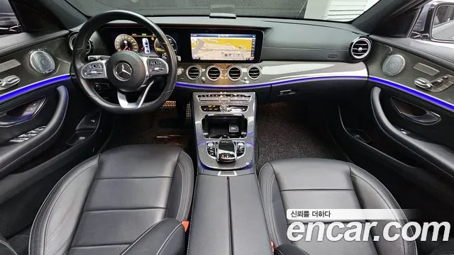 Mercedes-Benz E-Class 2019 — фото 10