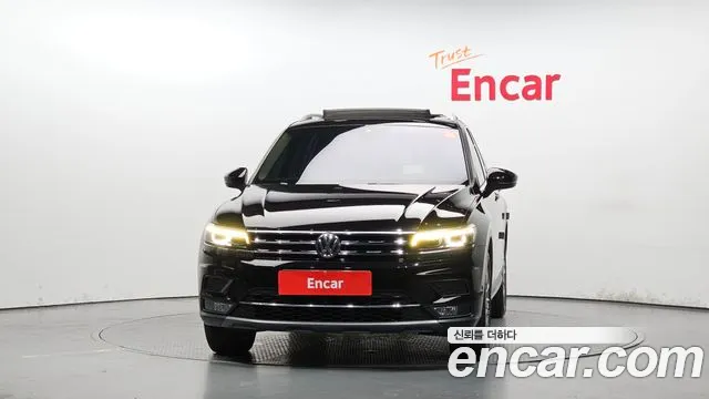Volkswagen Tiguan 2018 — фото 3