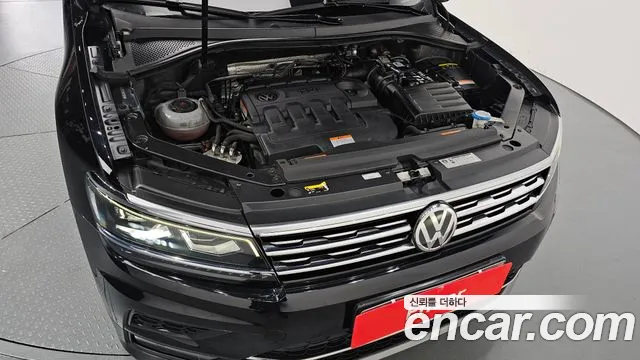 Volkswagen Tiguan 2018 — фото 6