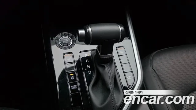 Kia Niro 2022 — фото 9