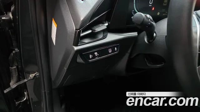 Kia Niro 2022 — фото 15
