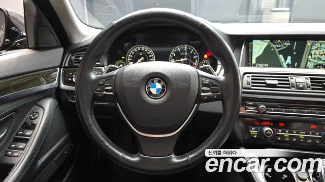 BMW 5-Series 2015 — фото 13
