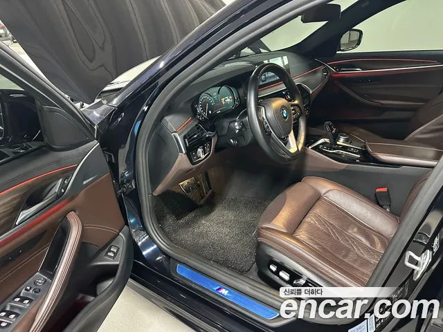 BMW 5-Series 2018 — фото 13