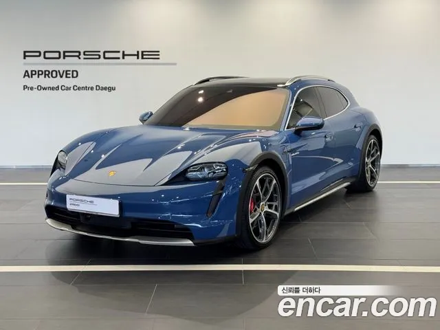 Porsche Taycan 2023 — фото 1