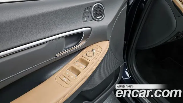 Hyundai Sonata 2021 — фото 19