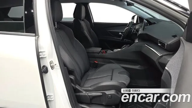 Peugeot 5008 2022 — фото 17