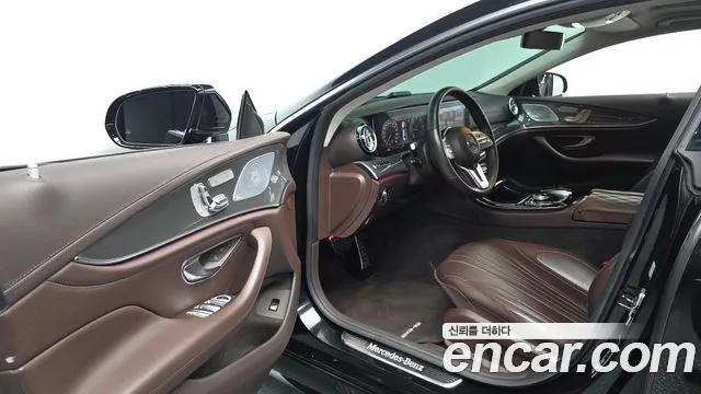 Mercedes-Benz CLS-Class 2020 — фото 12