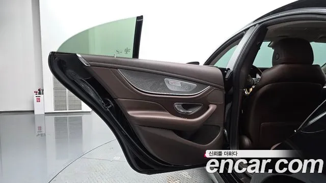 Mercedes-Benz CLS-Class 2020 — фото 14
