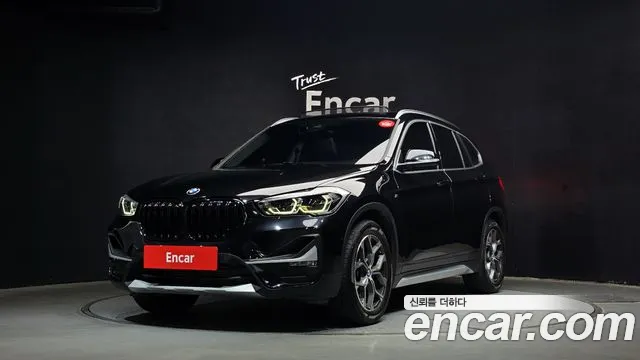 BMW X1 2021 — фото 1