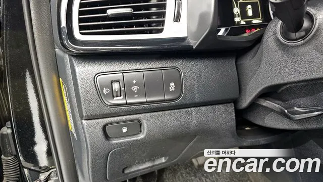 Kia Niro 2017 — фото 20