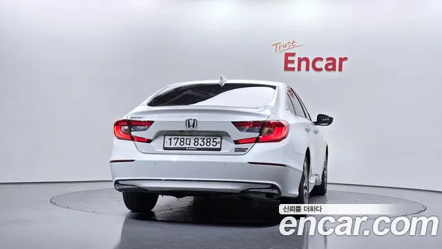 Honda Accord 2019 — фото 4