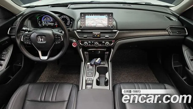 Honda Accord 2019 — фото 10
