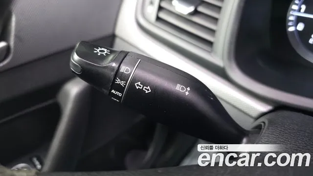 Hyundai Sonata 2018 — фото 16