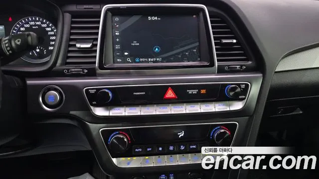 Hyundai Sonata 2018 — фото 17