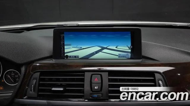BMW 3-Series 2015 — фото 14