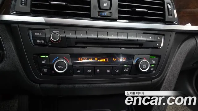 BMW 3-Series 2015 — фото 16