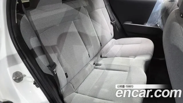 Hyundai Casper 2022 — фото 11