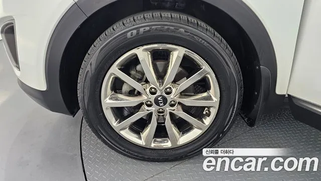 Kia Sorento 2015 — фото 5