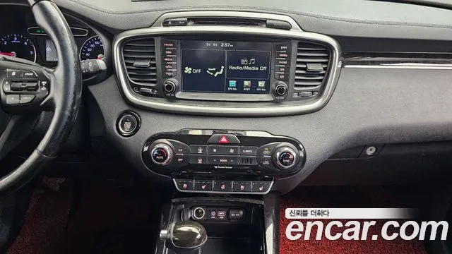 Kia Sorento 2015 — фото 16