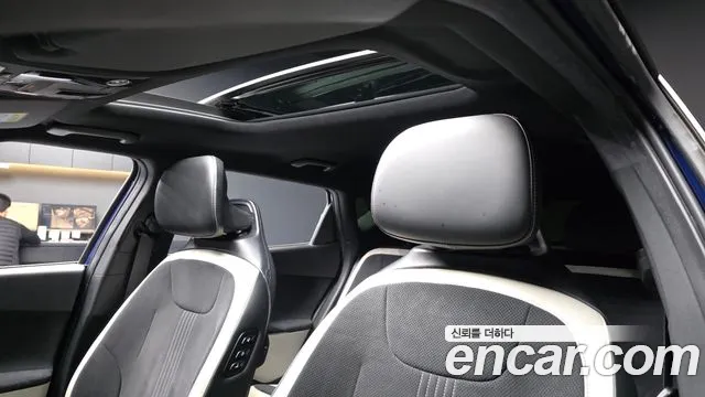 Kia EV6 2022 — фото 18