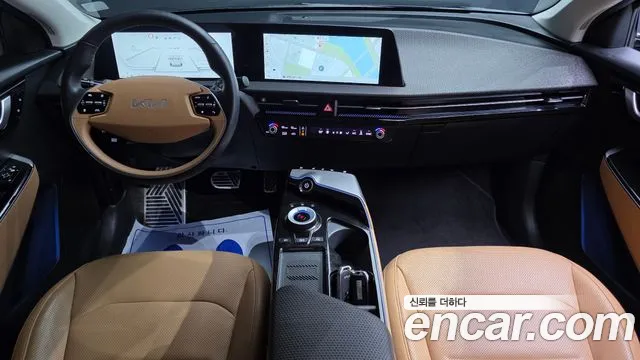 Kia EV6 2023 — фото 10