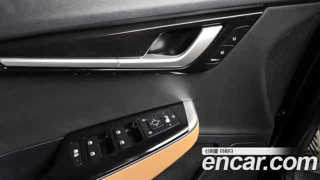 Kia EV6 2023 — фото 19
