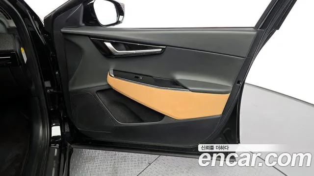 Kia EV6 2023 — фото 15