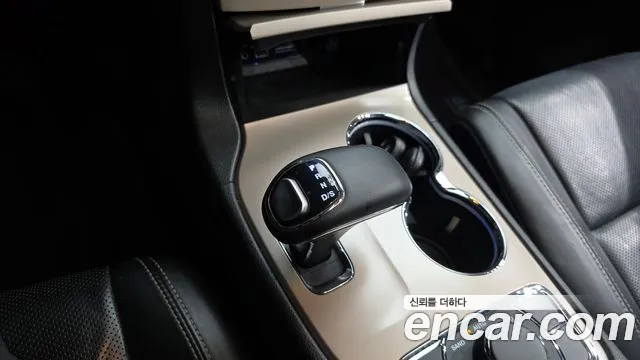 Jeep Cherokee 2015 — фото 9