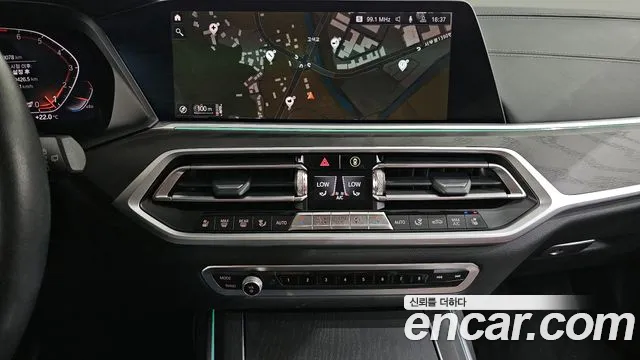 BMW X7 2022 — фото 14
