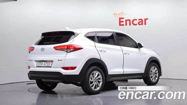 Hyundai Tucson 2016 — фото 2