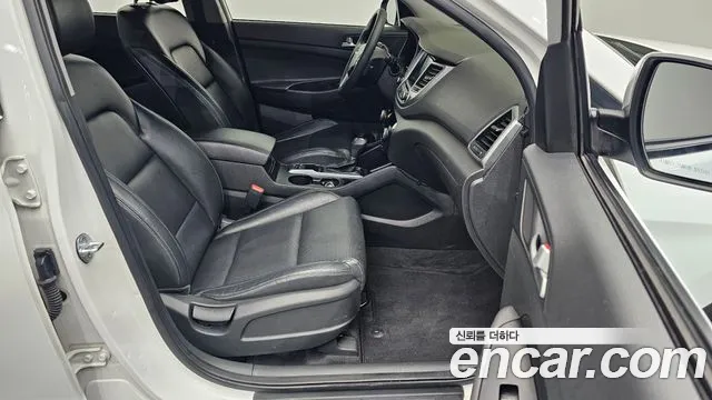 Hyundai Tucson 2016 — фото 16