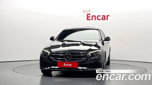 Mercedes-Benz E-Class 2021 — фото 3