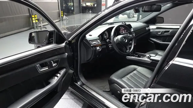 Mercedes-Benz E-Class 2014 — фото 10