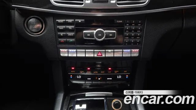 Mercedes-Benz E-Class 2014 — фото 16