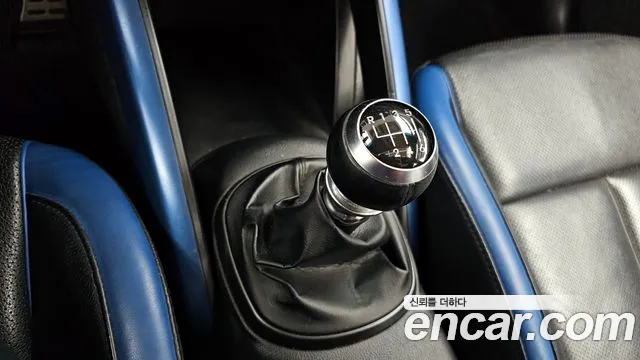Hyundai Veloster 2015 — фото 12
