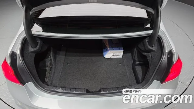 BMW 3-Series 2017 — фото 20