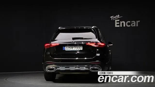 Mercedes-Benz GLC-Class 2023 — фото 4