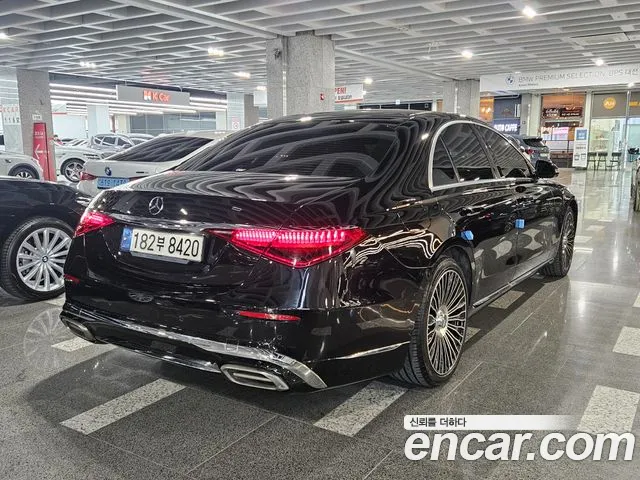 Mercedes-Benz S-Class 2022 — фото 2