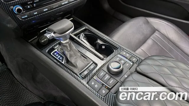 Hyundai Genesis 2016 — фото 12